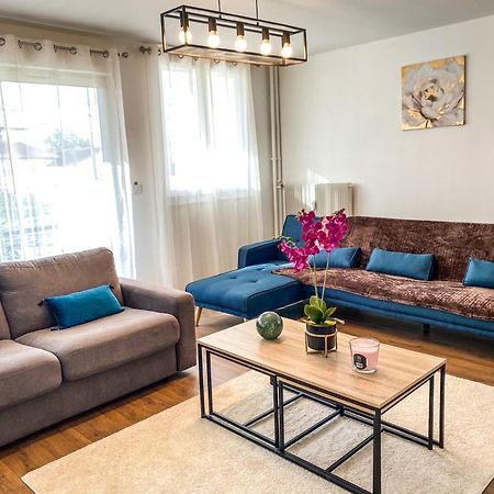 T3 Moderne Avec Balcon Terrasse Et Parking Gratuit Apartment Niort Exterior foto